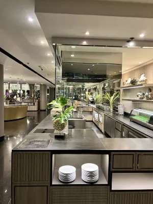 Chatrium Hotel Riverside Bangkok Photos
