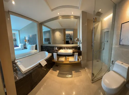Radisson Blu Plaza Bangkok Rooms Photos
