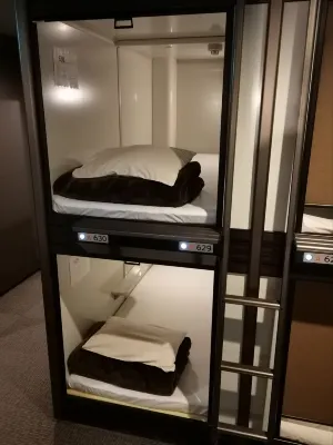 Capsule Hotel Cube Hiroshima Chambres Photos
