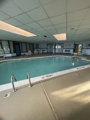 Days Inn & Suites by Wyndham Madison Heights MI Leisure & Recreation Photos