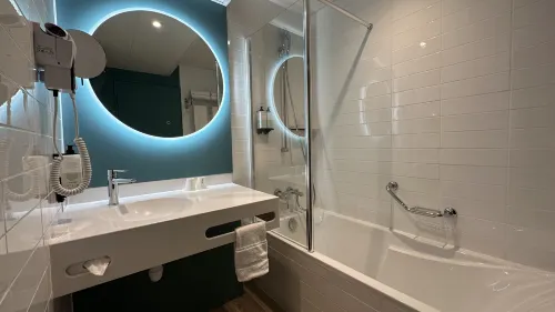 Holiday Inn Reims - City Centre Rum Photos