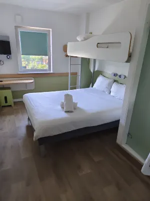 Ibis Budget Leeds Centre Crown Point Road Chambres Photos