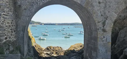 Hôtel de l'Univers Saint-Malo À proximité de l'hôtel Photos