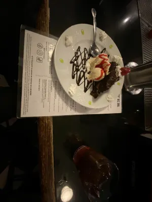 Hilton Arlington National Landing Dining Photos
