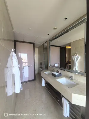 Sheraton Changde Wuling Hotel Zimmer Photos