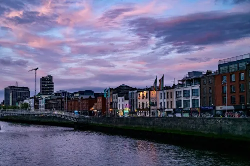 The Morrison Dublin, Curio Collection by Hilton À proximité de l'hôtel Photos
