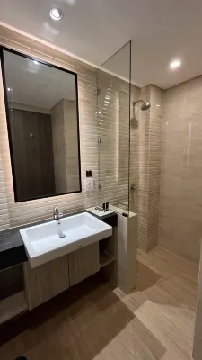 Royal Regantris Kuta  Kamar Photos