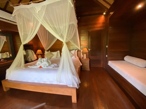 Royal Retreat Villa's Lembongan Rooms Photos