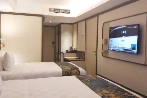 Hotel Louis Kienne Pemuda Kamar Photos