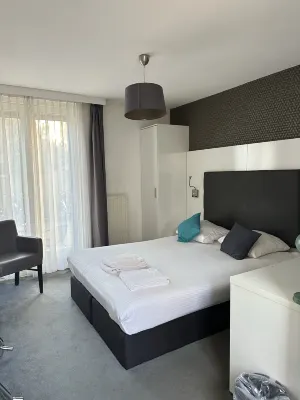 Hotel Vossius Vondelpark Rooms Photos