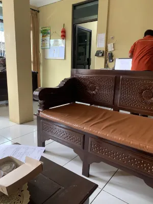 Dafam Hotel Cilacap Öffentliche Flächen Photos