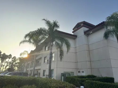 DoubleTree by Hilton Ontario Airport Extérieur Photos