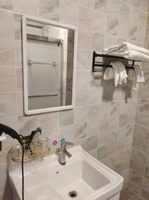 Tenggelinor Mansion (Zhongshan Station Tianyi International Plaza) Rooms Photos