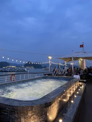 Paradise Elegance Cruise Halong Thư giãn & Giải trí Photos