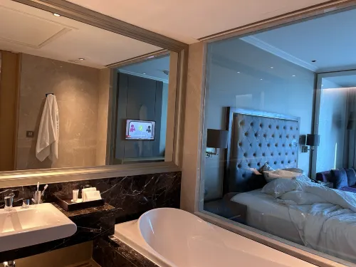 Radisson Blu Plaza Bangkok Rooms Photos