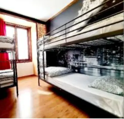 Arc House Pop Art Kamar Photos