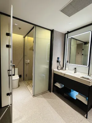 Country Inn & Suites by Radisson，Urumqi International Airport high-speed railway station Hotel. Chambres Photos