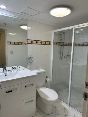 Oaks Sydney Castlereagh Suites Rooms Photos