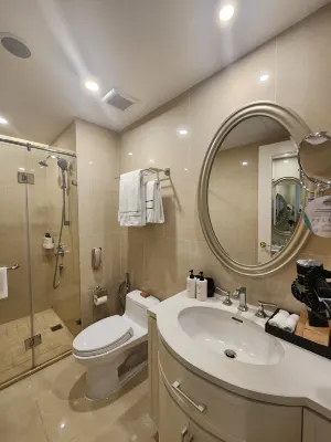 Melia Vinpearl Nha Trang Empire Huoneet Photos