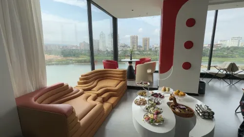 Xishuangbanna Jinghong Lijiang Island Riverview Hotel (Gaozhuang Star Night Market) Public Areas Photos