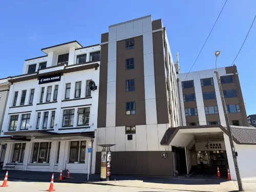 Haka House Wellington Exterior Photos