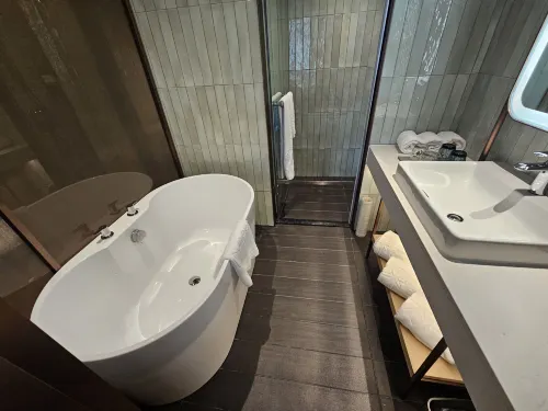 halo house Chambres Photos