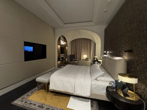 Raffles Doha Номера Photos