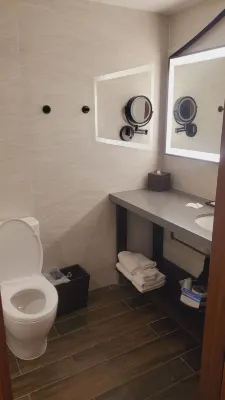 Crowne Plaza HY36 Midtown Manhattan Rooms Photos