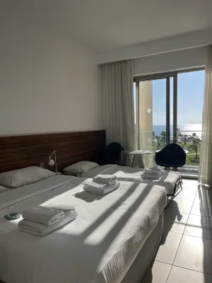 Amphora Hotel & Suites Номера Photos