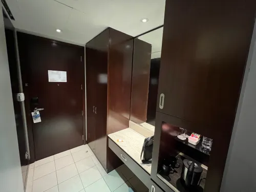 Centro Yas Island Rooms Photos