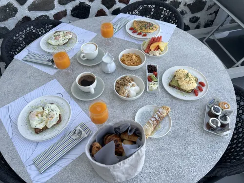 Filotera Suites Dining Photos