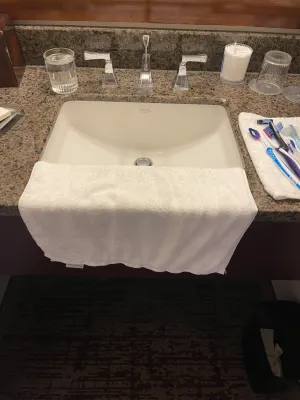 Chicago Marriott Suites Deerfield Photos