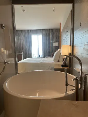 Mövenpick Siam Hotel Na Jomtien Pattaya Phòng Photos
