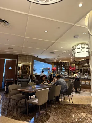 Ashley Wahid Hasyim Jakarta Restauration Photos