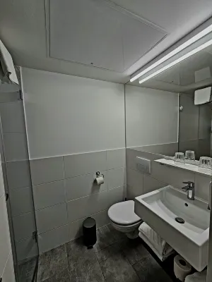 Dean's Home Budapest Camere Photos