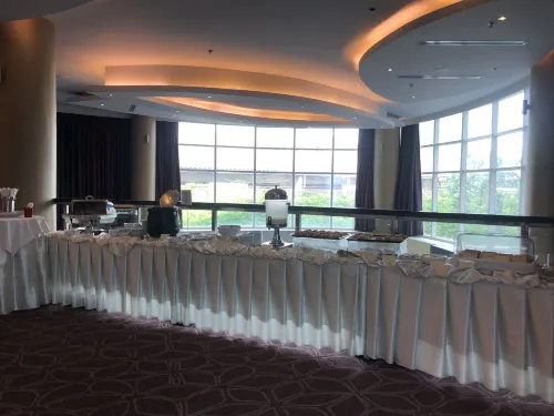Amaranth Suvarnabhumi Hotel Restauration Photos