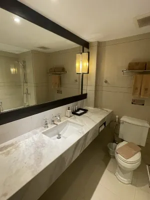 Sawaddi Patong Resort & Spa by Tolani Chambres Photos