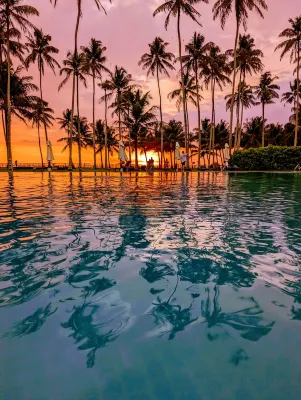 The Blue Water - Geoffrey Bawa Heritage - City Resort Hotel Photos