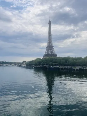 Le Bon Hôtel À proximité de l'hôtel Photos
