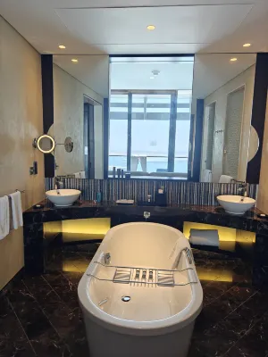 Grand Hyatt Abu Dhabi Hotel and Residence Emirates Pearl Rooms Photos