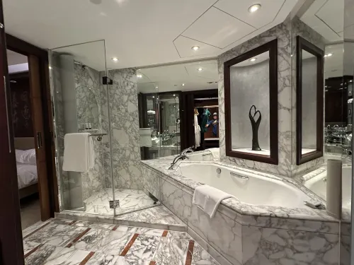 Grand Hyatt Shanghai Rooms Photos