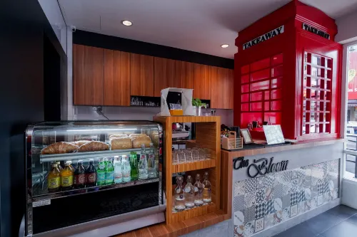 Bloommaze Boutique Hotel Puchong Photos