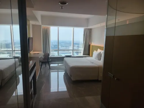 Swiss-Belhotel Airport Jakarta Chambres Photos