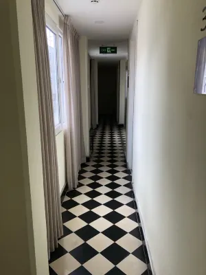 C Central Hotel Общественные зоны Photos