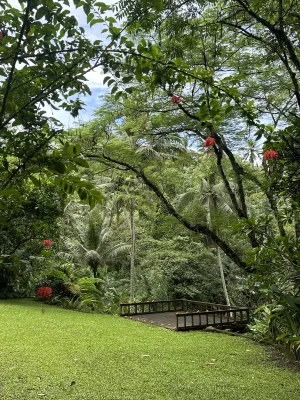 Villa Beji Indah À proximité de l'hôtel Photos
