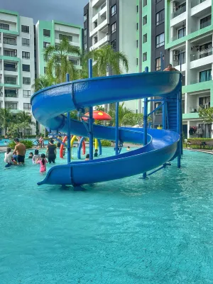 Manhattan Waterpark Condo Ipoh (Free 2 Carpark & Netflix Ready) Leisure & Recreation Photos