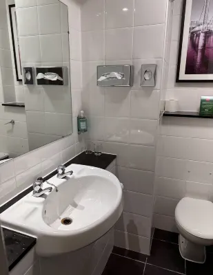 Leonardo Hotel Inverness Camere Photos