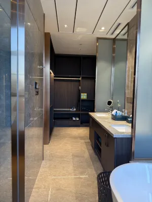 Wutong Building Rooms Photos
