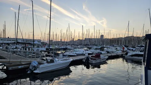 Hostel Vertigo Vieux-Port Near Hotel Photos