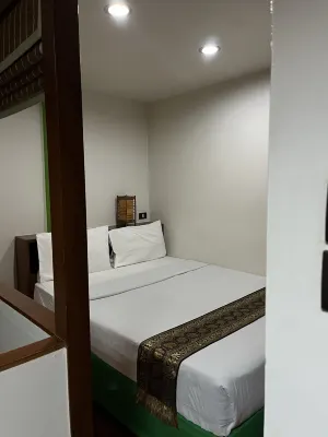 B.S. Court Hotel Sathorn Rooms Photos